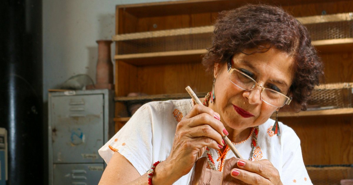 Aprender varias cosas a la vez (en lugar de una sola) podría ser de gran beneficio para adultos mayores